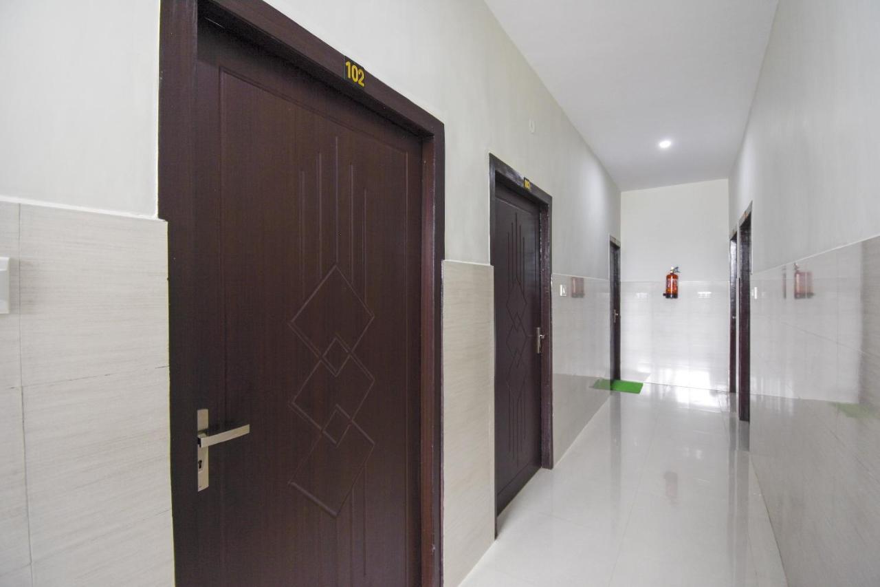 Flagship 75751 Hotel Surya Bahadrabad Extérieur photo