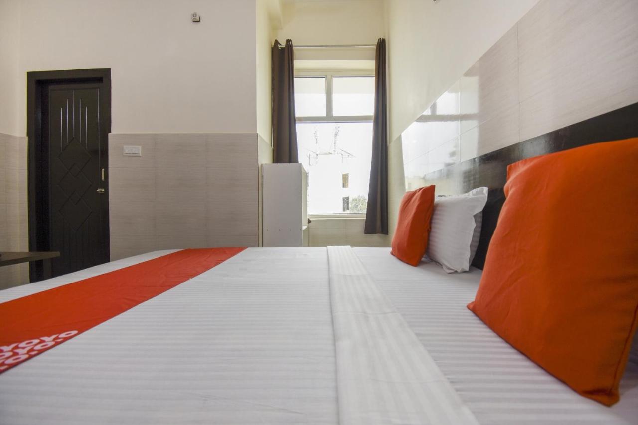 Flagship 75751 Hotel Surya Bahadrabad Extérieur photo