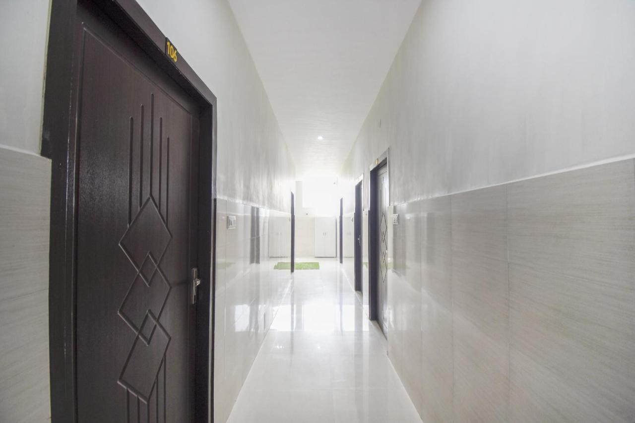 Flagship 75751 Hotel Surya Bahadrabad Extérieur photo