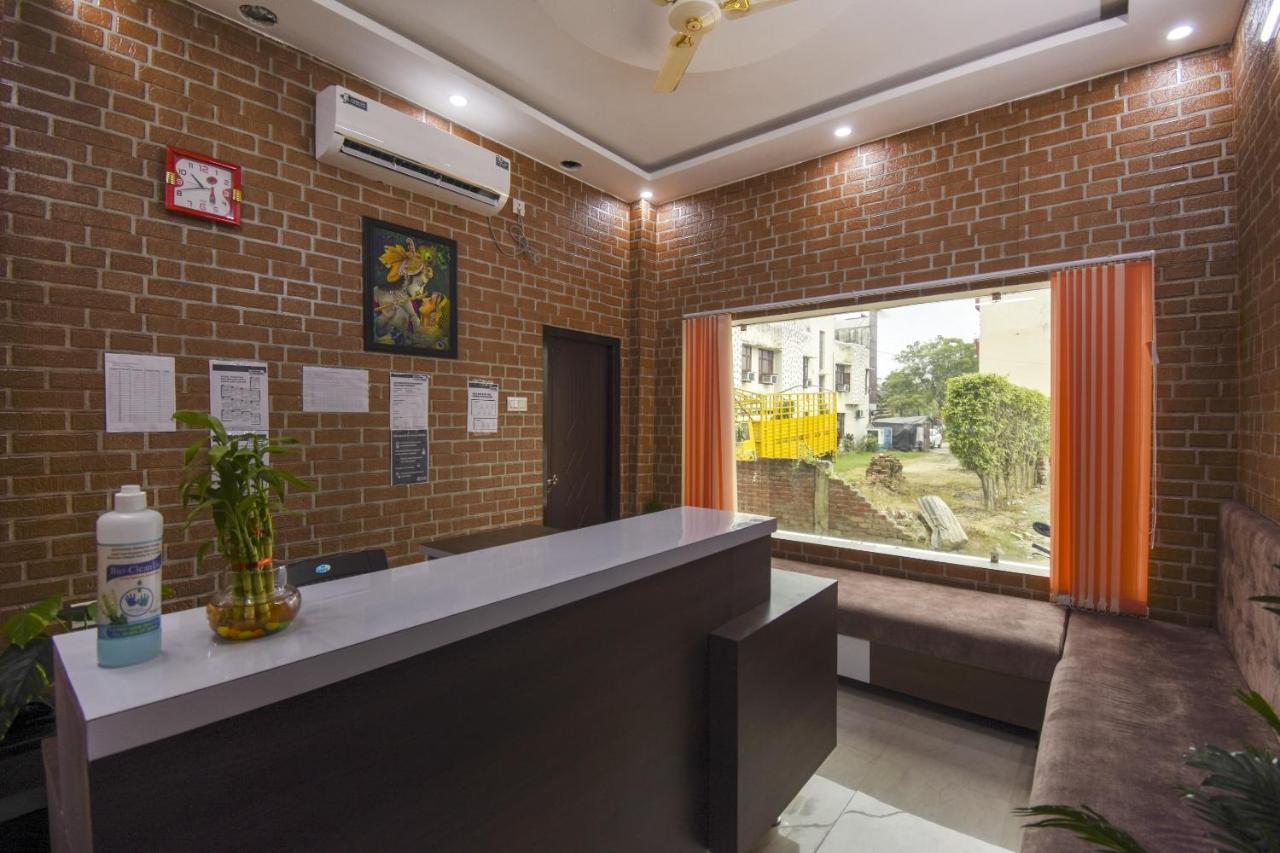 Flagship 75751 Hotel Surya Bahadrabad Extérieur photo